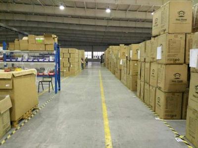 上海電商倉(cāng)庫(kù)如何以高效倉(cāng)儲(chǔ)服務(wù)應(yīng)對(duì)復(fù)雜服裝倉(cāng)儲(chǔ)挑戰(zhàn)